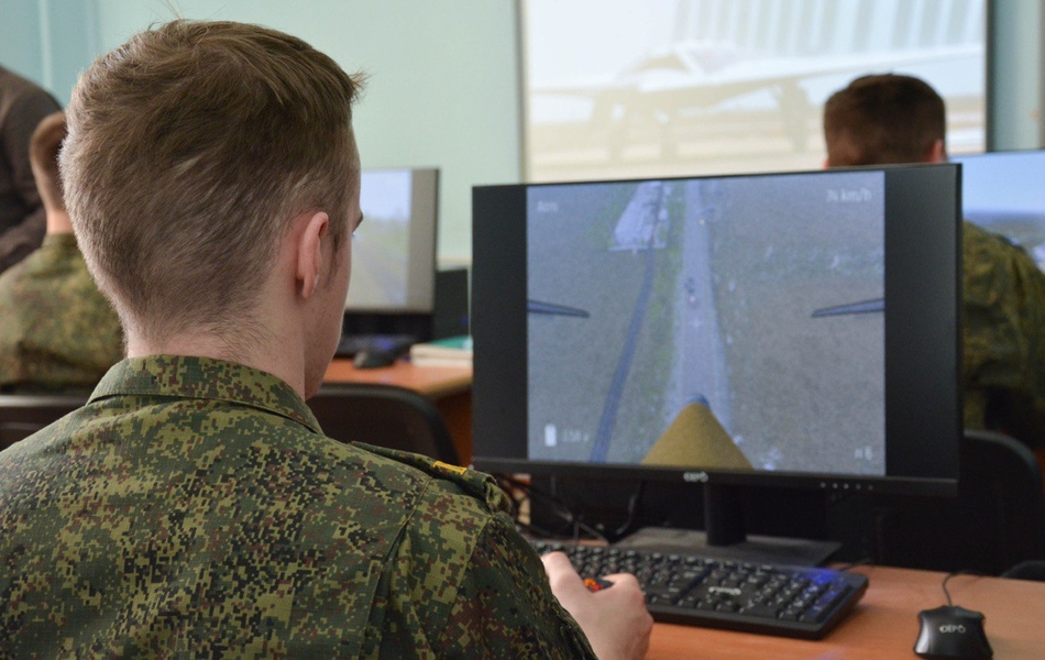 Уфимский университет  науки и технологий приглашает стать элитой современной армии!