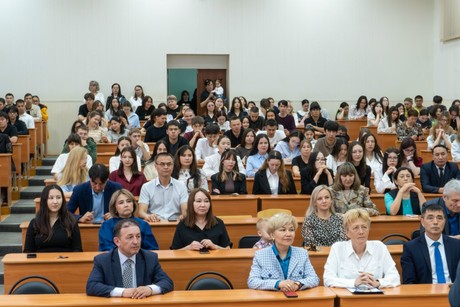 фото - В Сибайском институте с размахом прошло масштабное мероприятие «Студент года»!