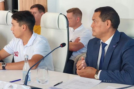 фото - Круглый стол, посвященный стратегии развития кадрового потенциала горнодобывающей отрасли