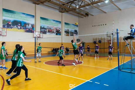 фото - Титаны  из технологического факультета: сенсация на волейбольной площадке!