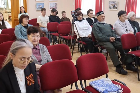 фото - Цена Победы и мужество героев СВО:диалог  поколений в Сибайском музее