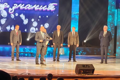 фото - С юбилеем, Стерлитамакский филиал!