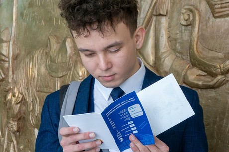 фото - В Сибайском институте состоялся День открытых дверей: будущие студенты прошли квест по профессиям!