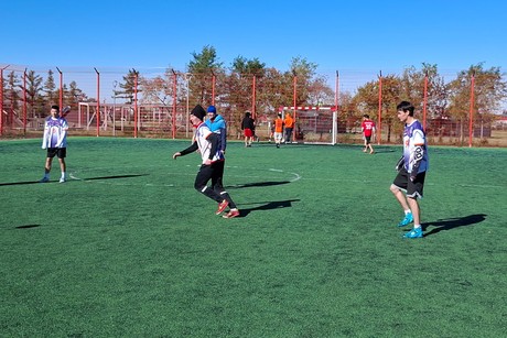 фото - Чемпионат города по футболу!