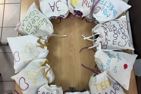 фото - Тепло из дома:технологический факультет Сибайского института  собрал очередную помощь для бойцов СВО!