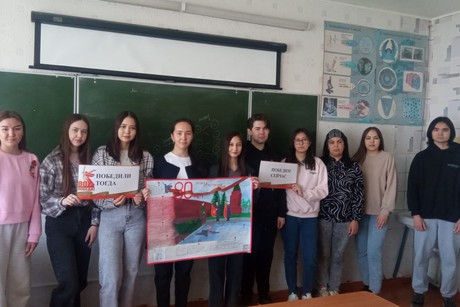 фото - «Окна Победы» и Георгиевские ленты-память о подвиге!