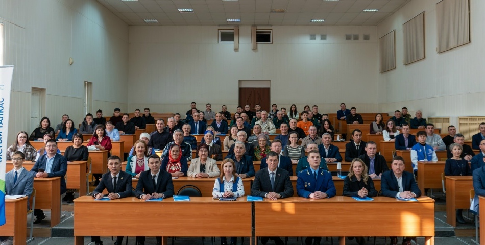 В Сибайском институте (филиале) УУНиТ прошел форум общественных инспекторов по охране окружающей среды на тему " Общественный экологический инспектор: правовые основы и практические инструменты"