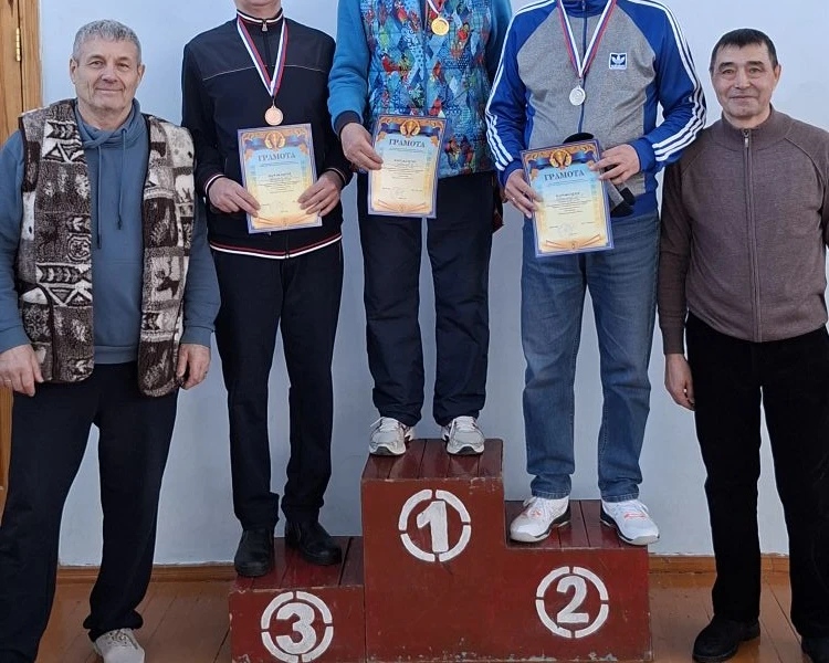 Вместе мы сила:и в учебе, и в спорте,и в патриотизме!